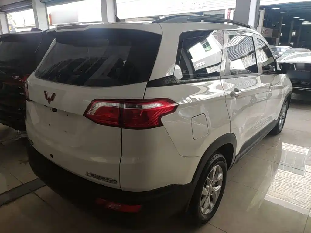 Wuling Hongguang S3 — миниатюра 7