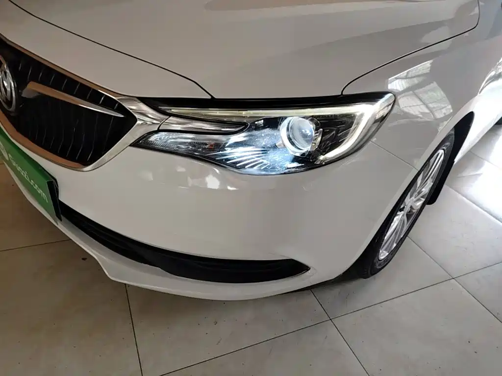 Buick Excelle — миниатюра 24