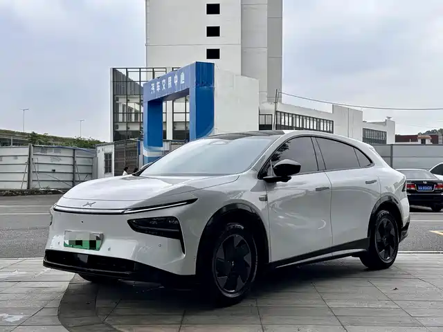 XPeng G7