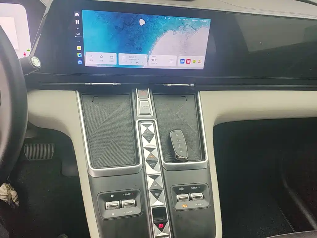 Haval Xiaolong MAX — миниатюра 13