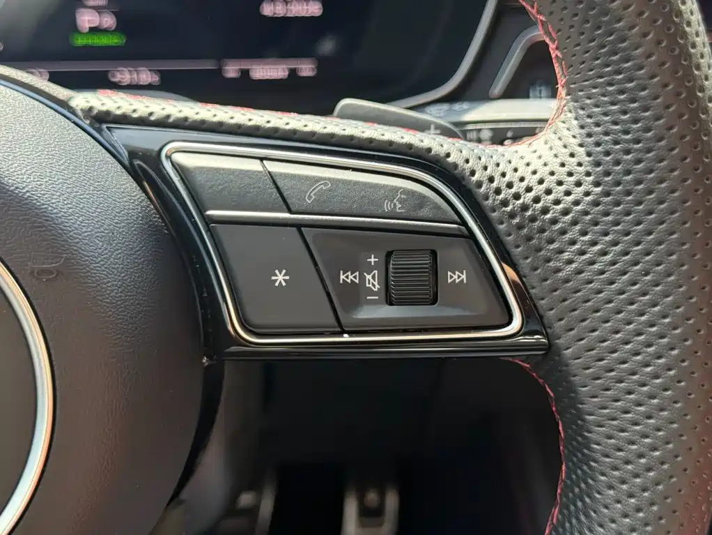 Audi S4 — миниатюра 23