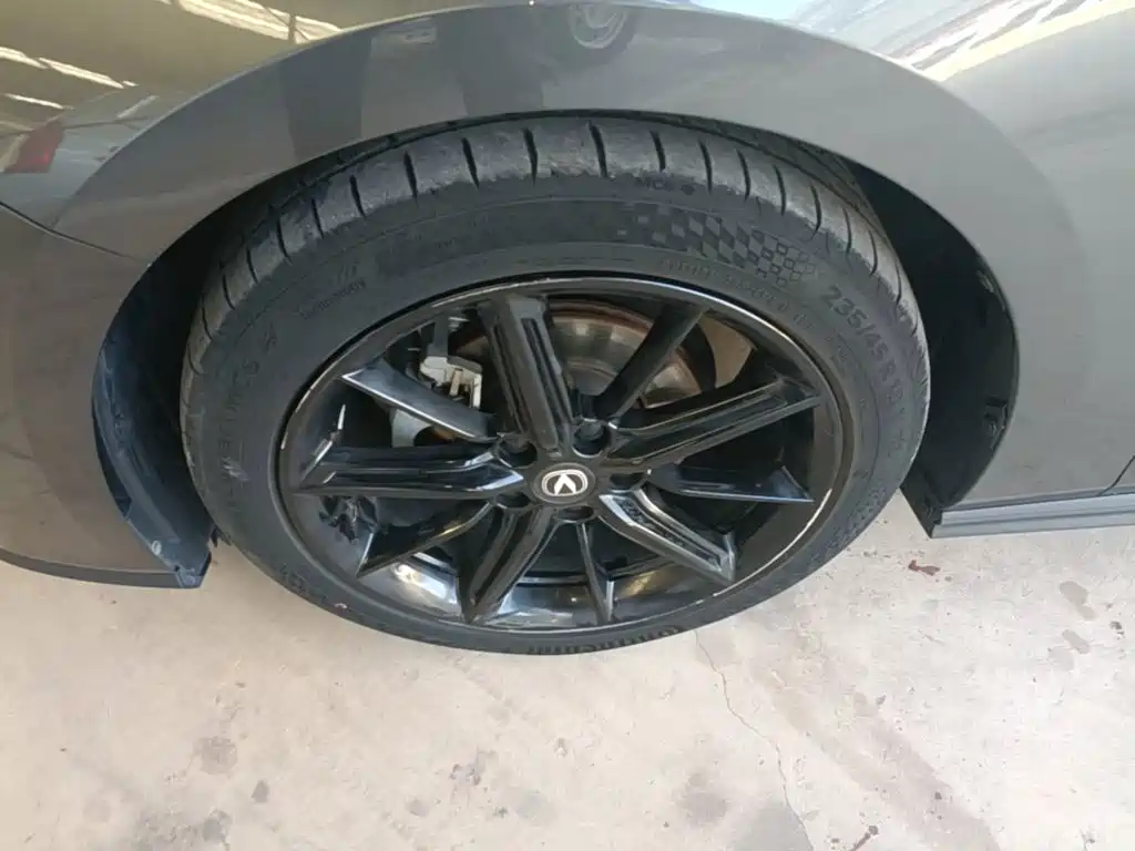 Changan UNI-V — миниатюра 23