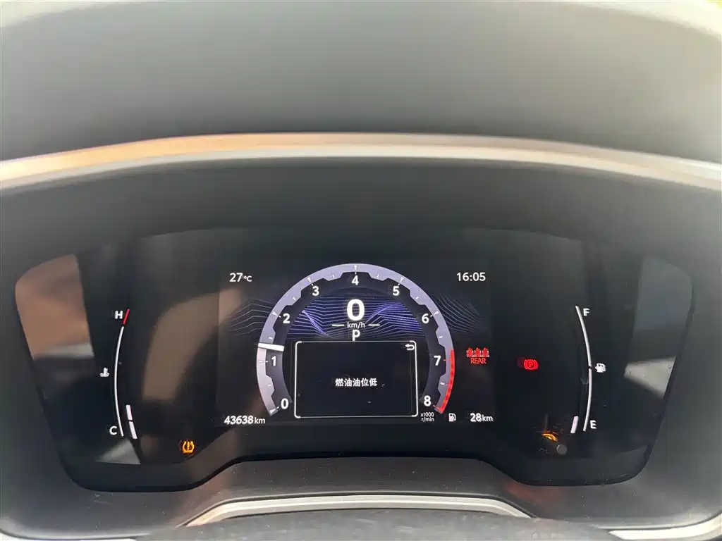 Toyota Frontlander — миниатюра 9