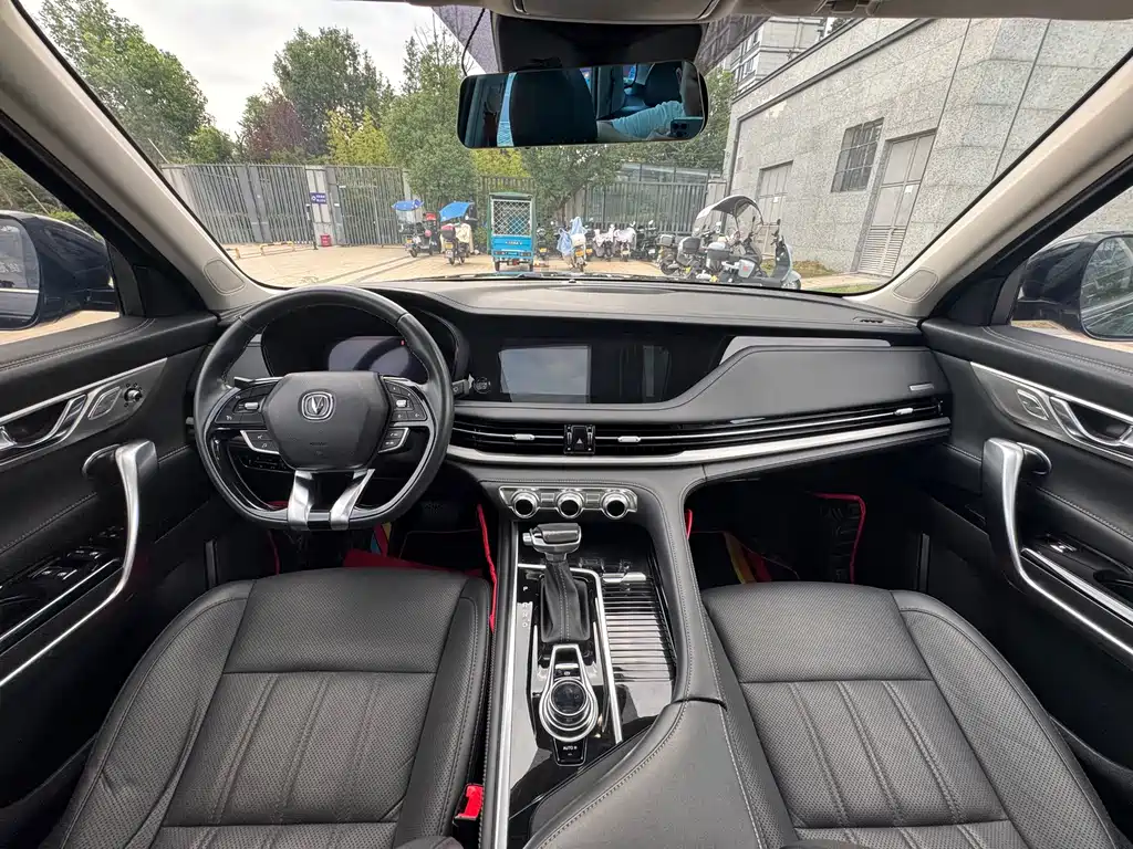 Changan CS95 — миниатюра 9