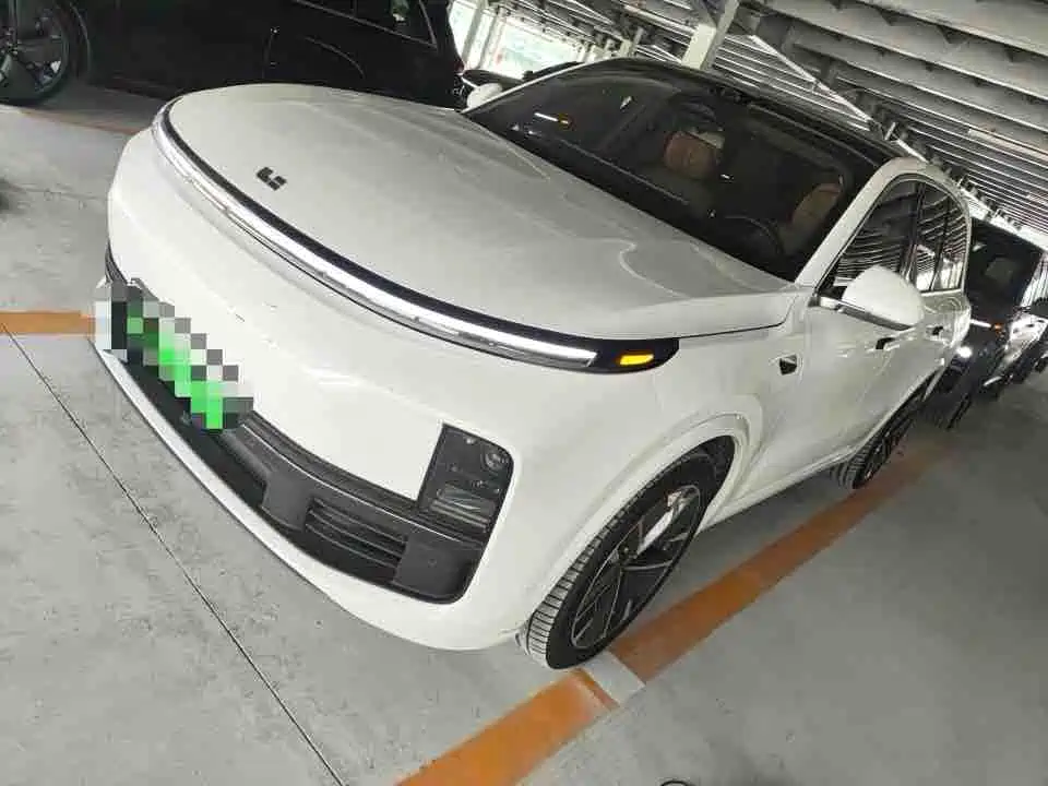 Li Auto Li L8