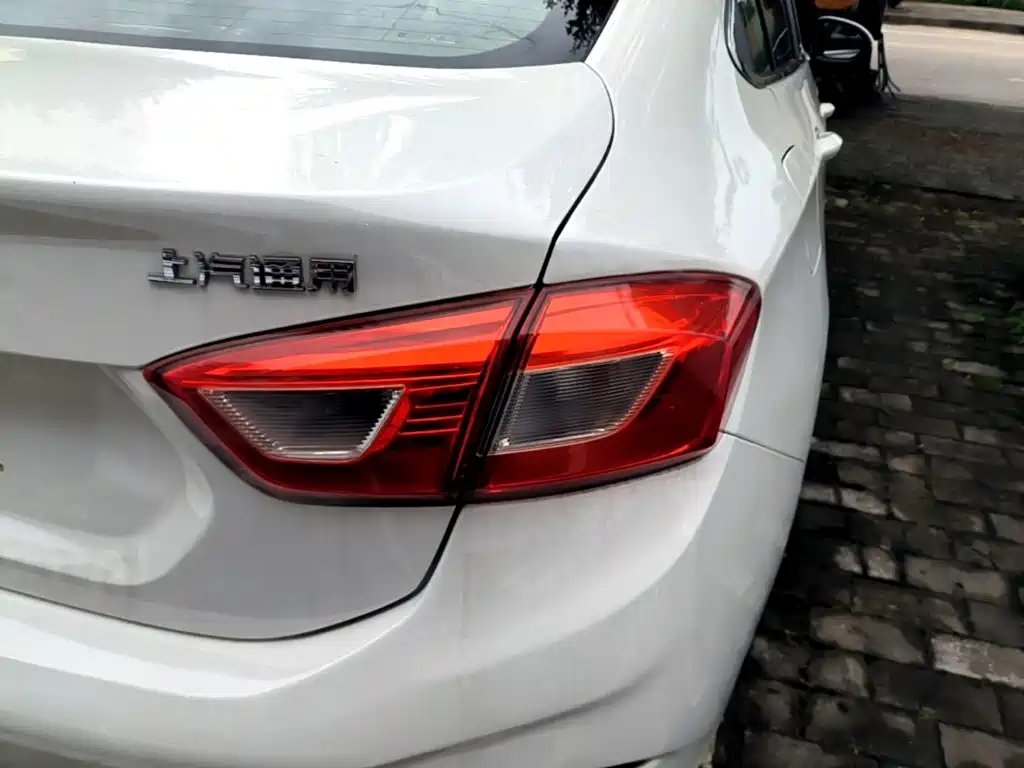 Chevrolet Cruze — миниатюра 8