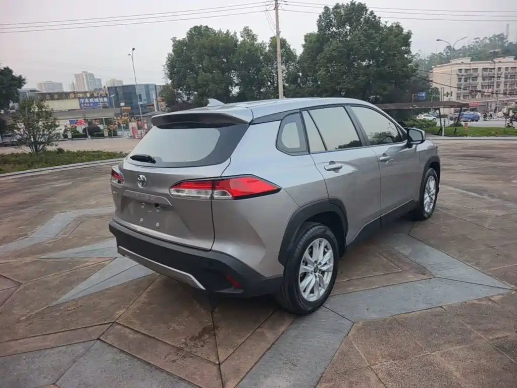 Toyota Corolla Cross — миниатюра 7