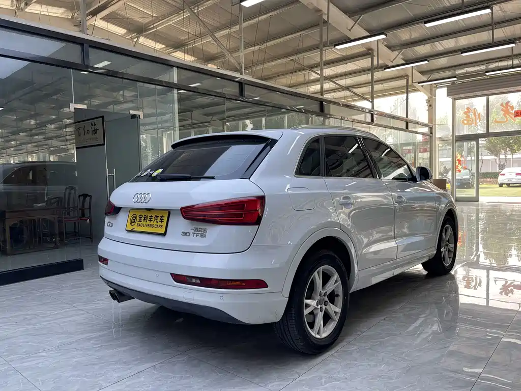 Audi Q3 — миниатюра 2