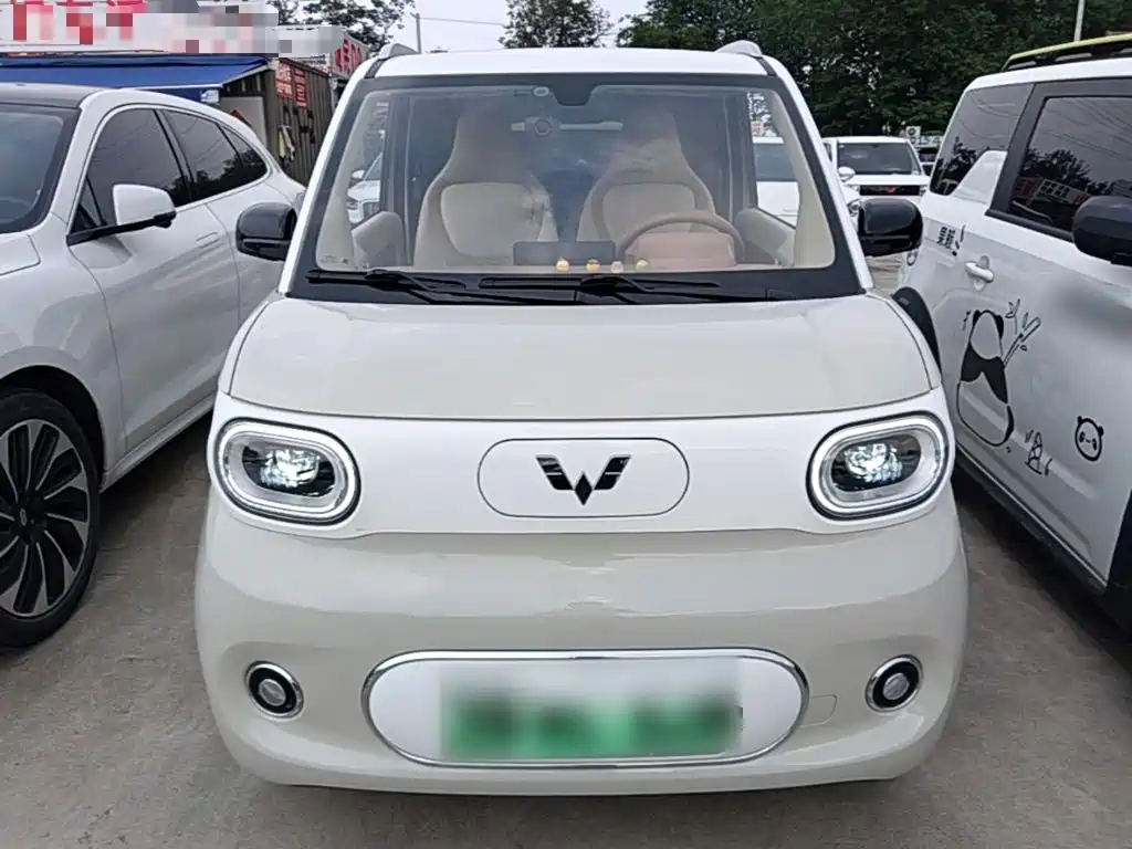 Wuling MINIEV — миниатюра 3