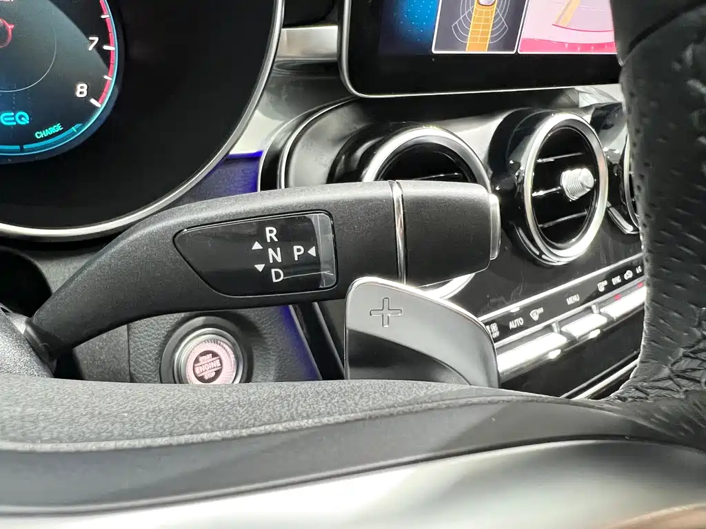 Mercedes-Benz C-Class — миниатюра 14