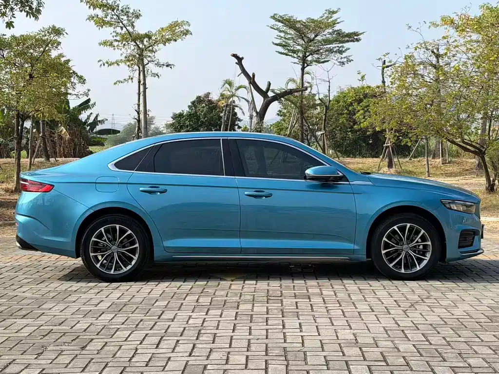 GEELY AUTOMOBILE XINGRUI
