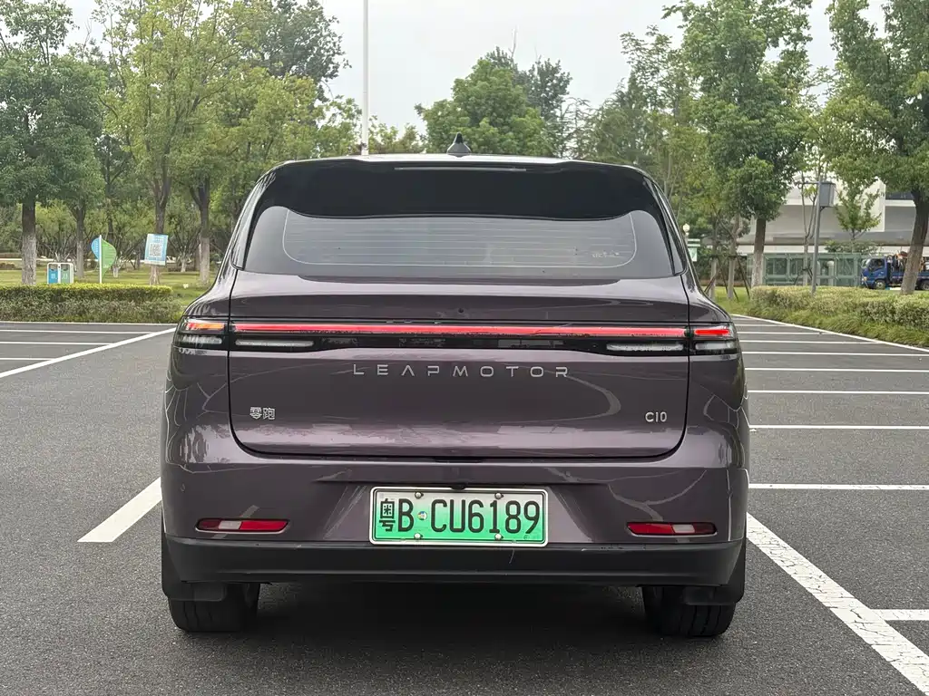 Leapmotor Leapmotor C10 — миниатюра 5