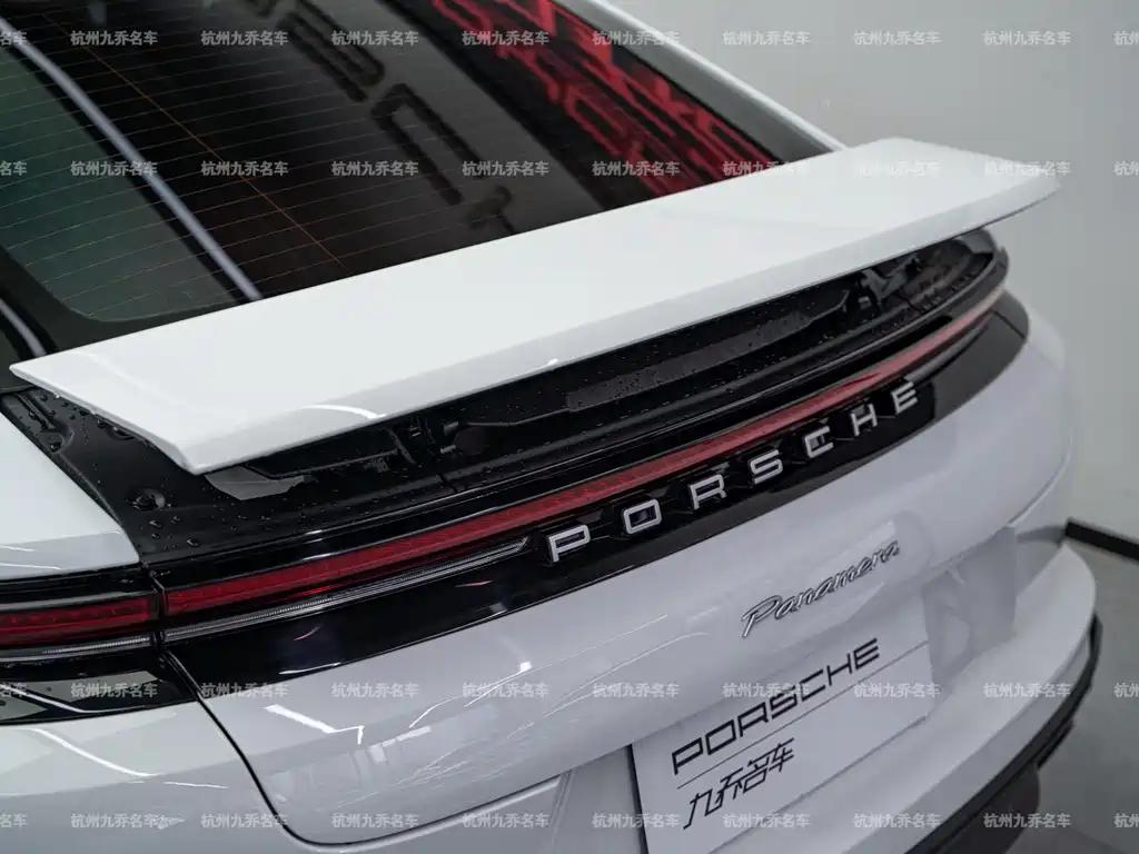 Porsche Panamera — миниатюра 9
