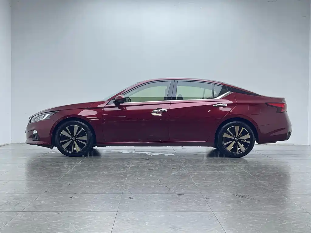 Nissan Teana — миниатюра 8