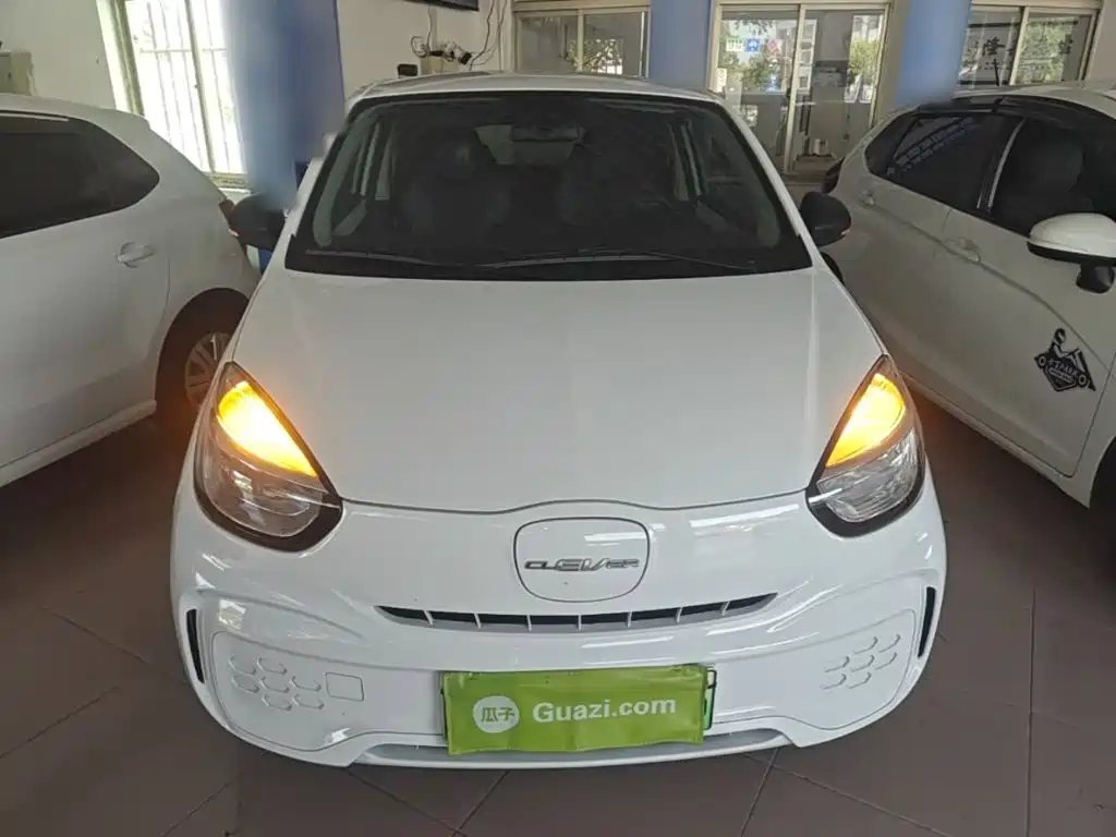 Roewe Clever — миниатюра 3