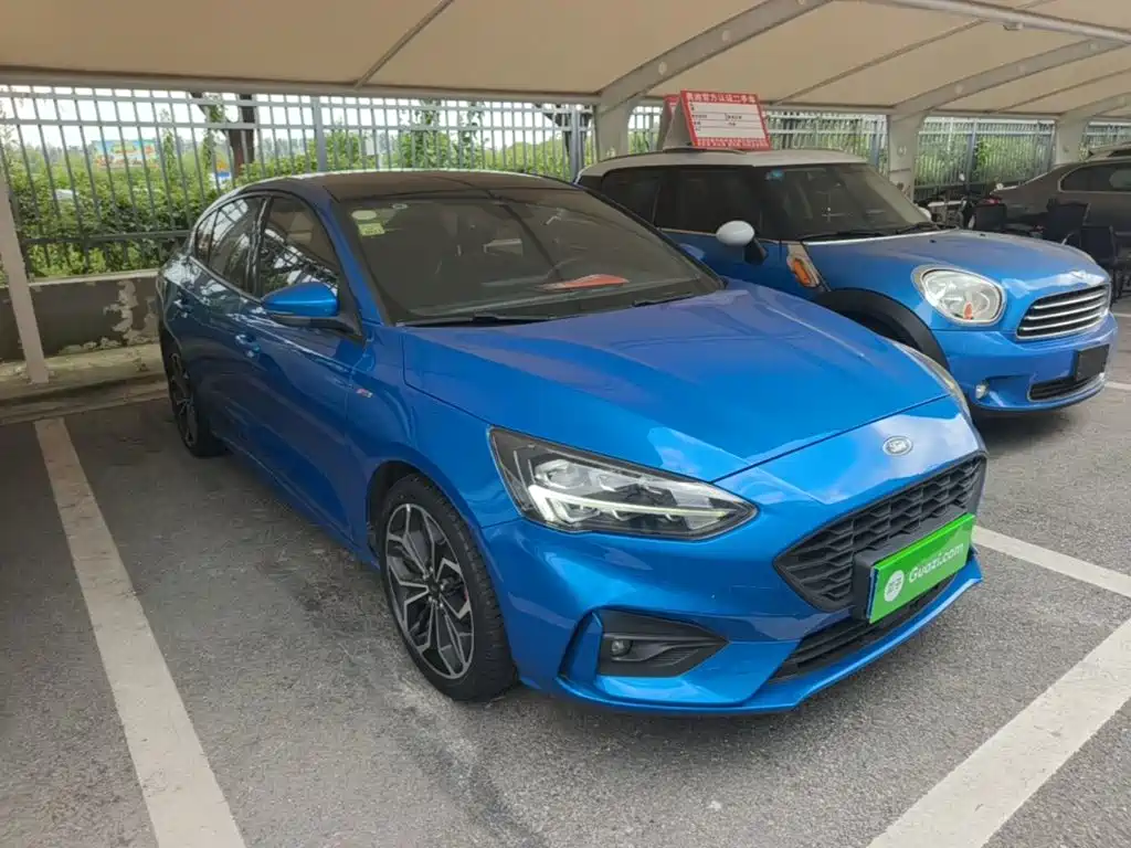Ford Focus — миниатюра 4