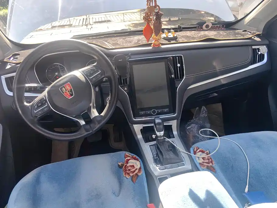 Roewe RX5 — миниатюра 13