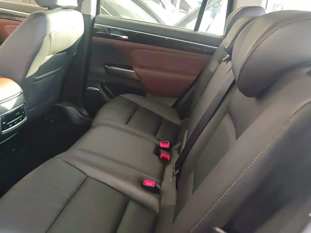 GAC Motor Trumpchi GS8 — миниатюра 17