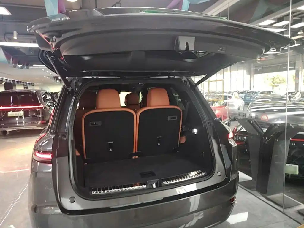 Li Auto Li L9 — миниатюра 19