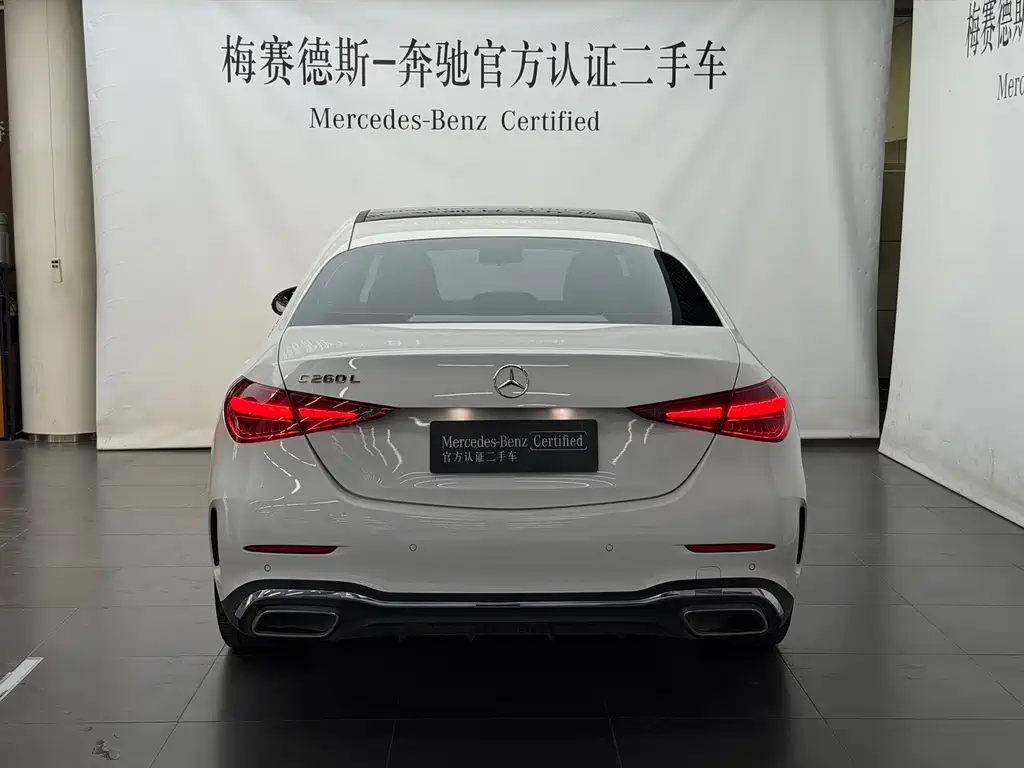 Mercedes-Benz C-Class — миниатюра 6