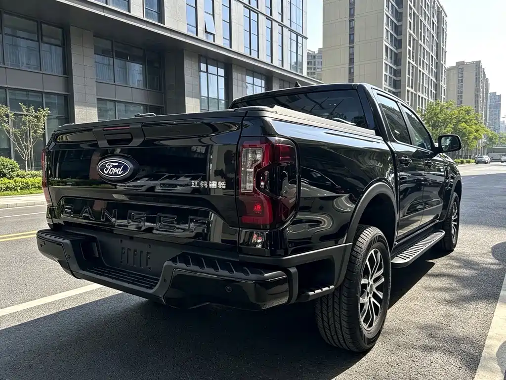 Ford Ranger — миниатюра 11