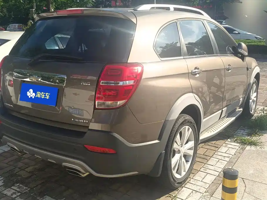 Chevrolet Captiva — миниатюра 3