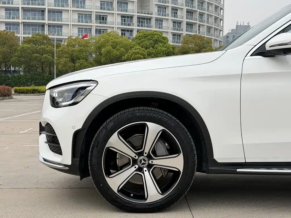 Mercedes-Benz GLC — миниатюра 7