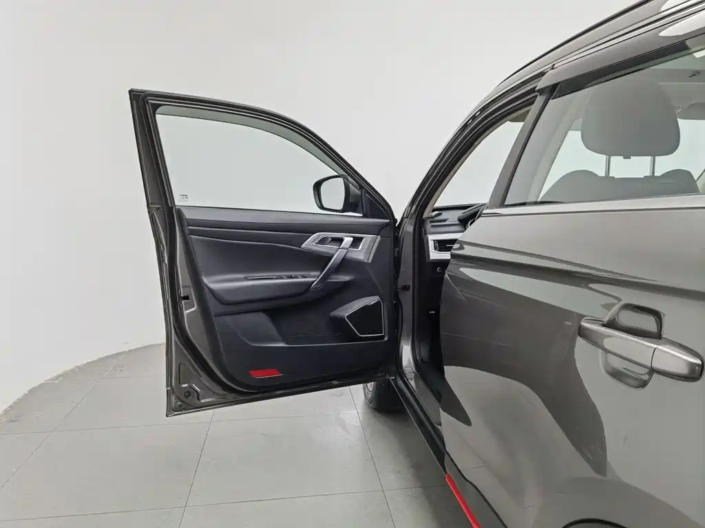 Geely Boyue — миниатюра 8