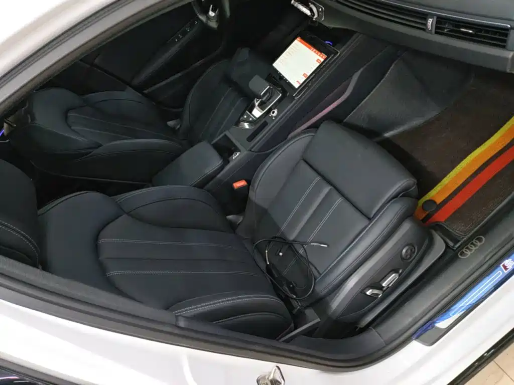 Audi A4L — миниатюра 25