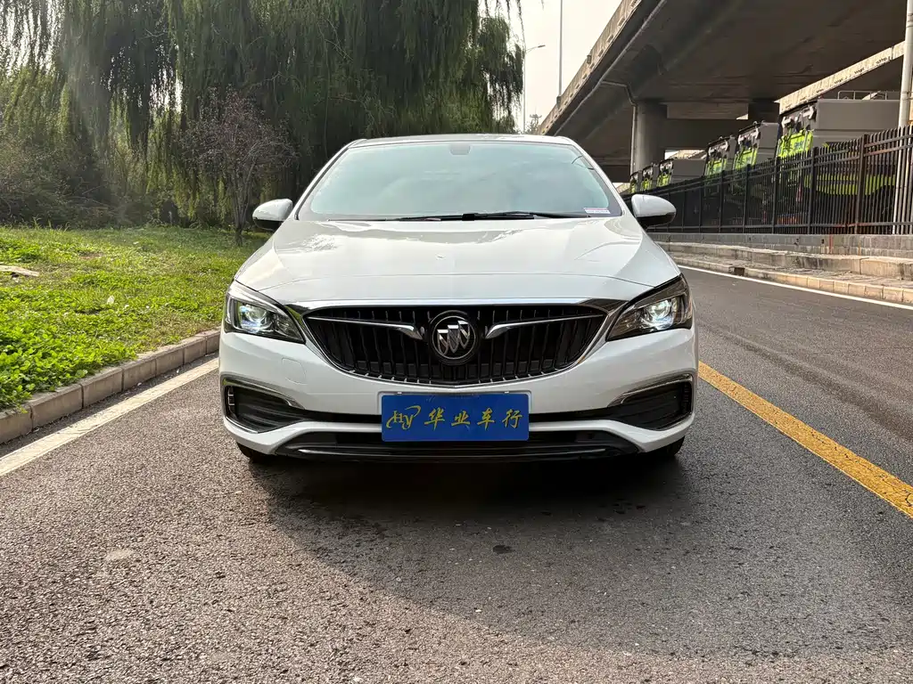 Buick Verano — миниатюра 2