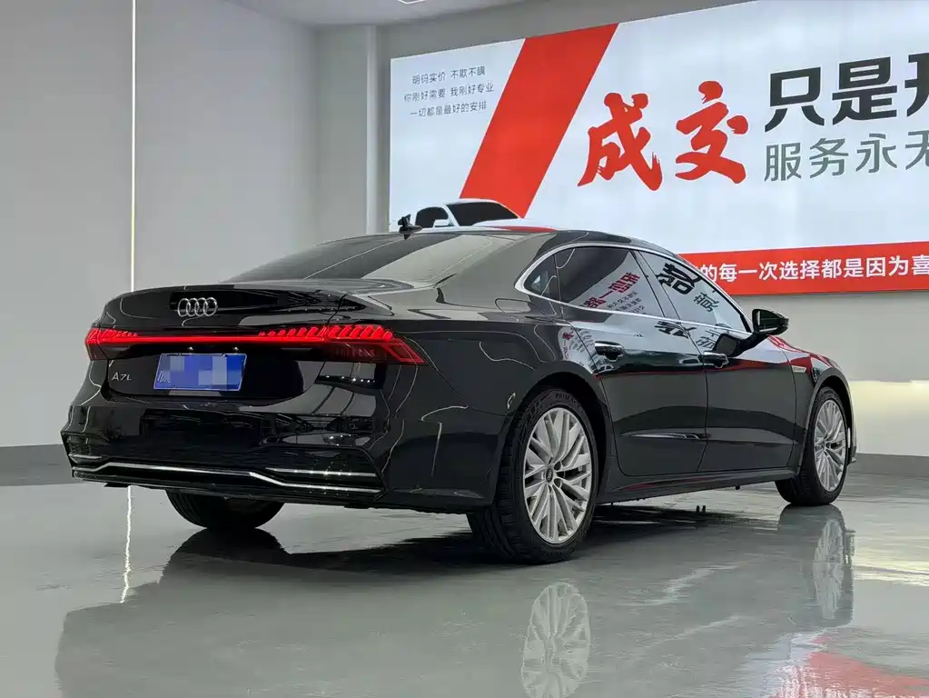 Audi A7L — миниатюра 8