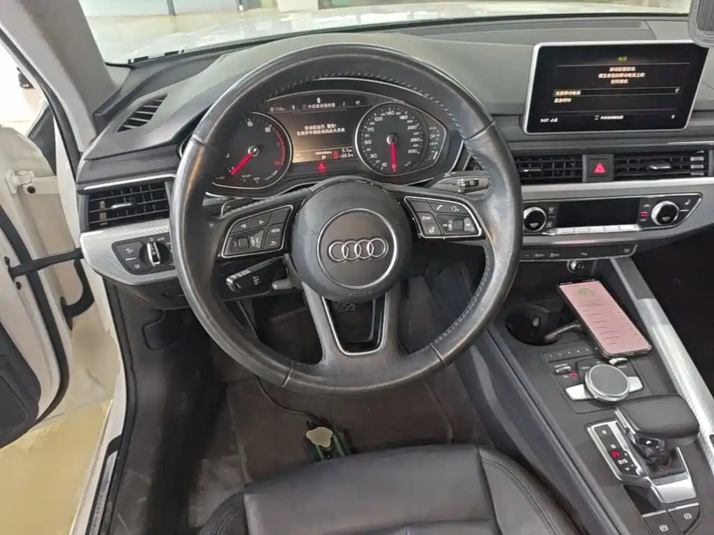Audi A4L — миниатюра 11