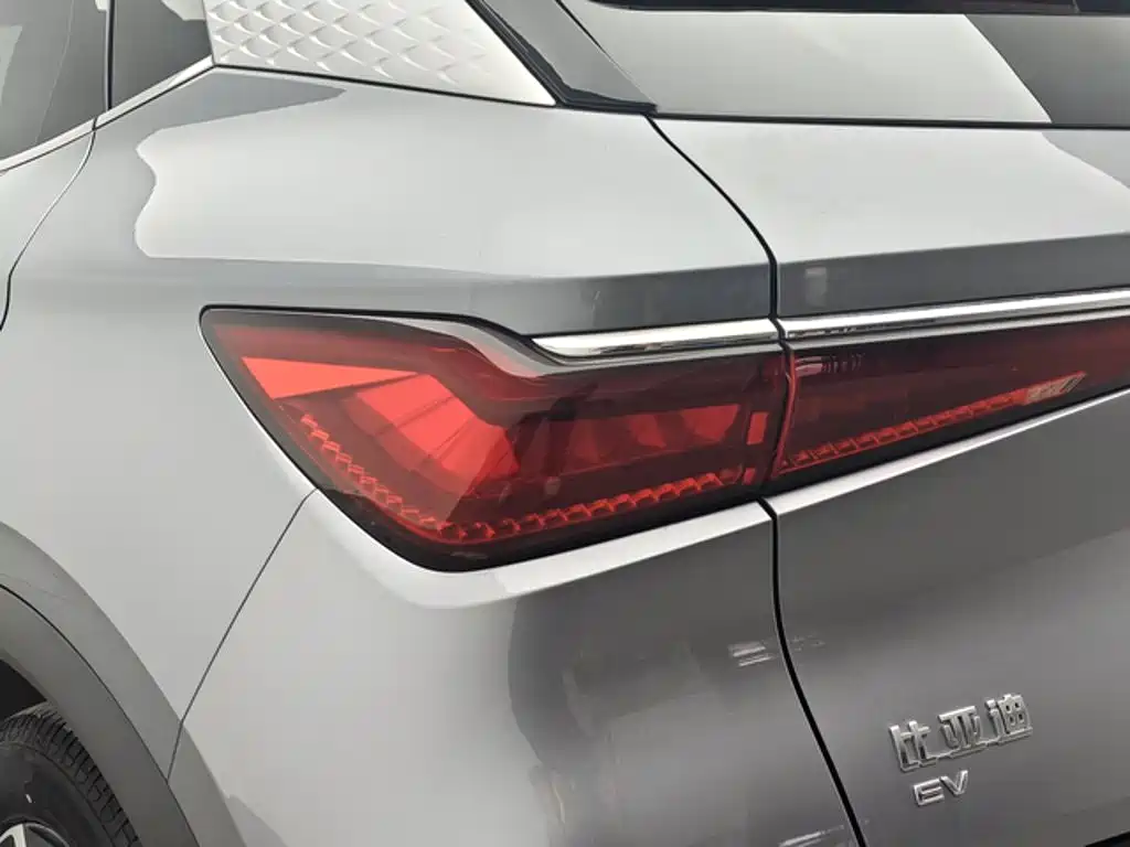 BYD Yuan Plus — миниатюра 14