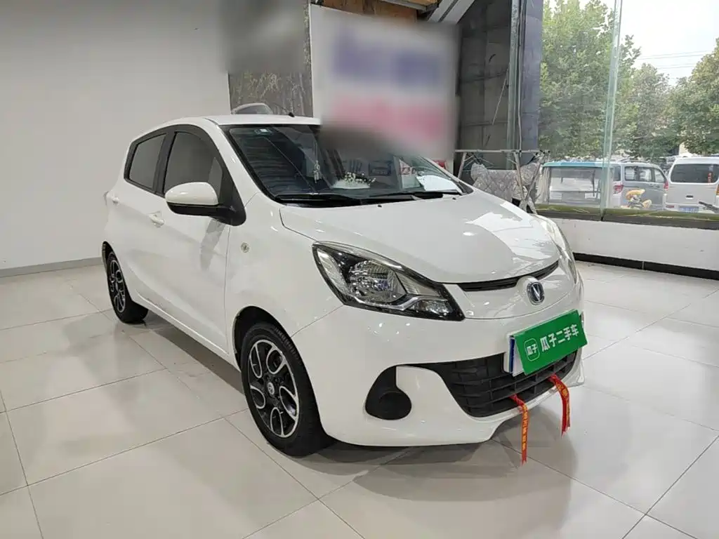 Changan BenBen — миниатюра 4