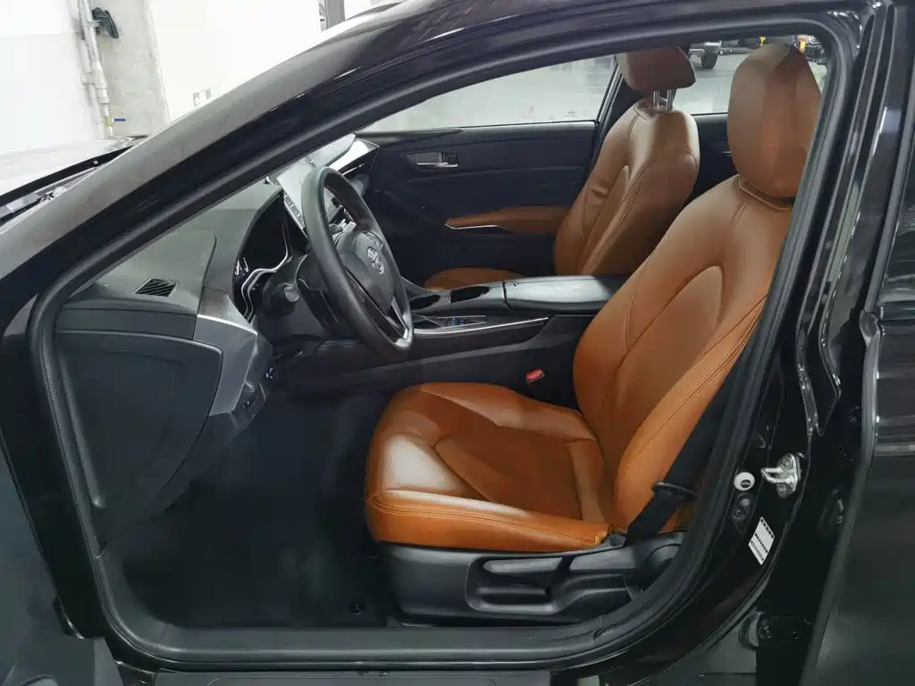 Toyota Avalon — миниатюра 10