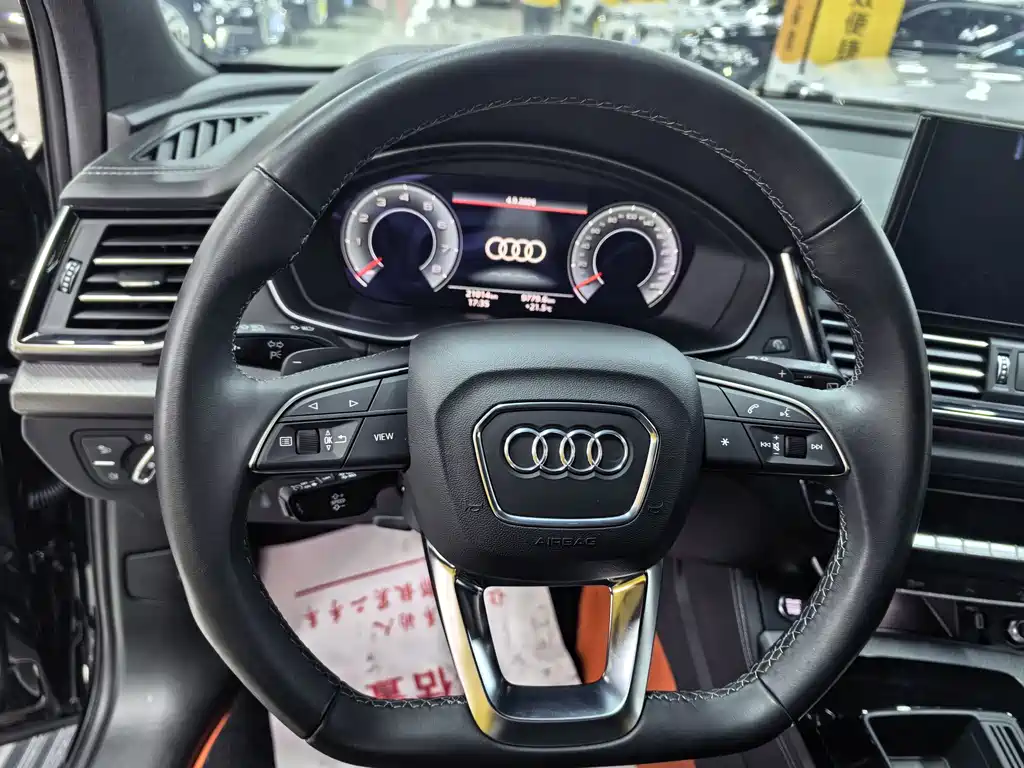 Audi Q5L — миниатюра 8