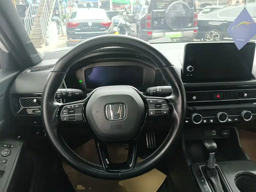 Honda Civic — миниатюра 7