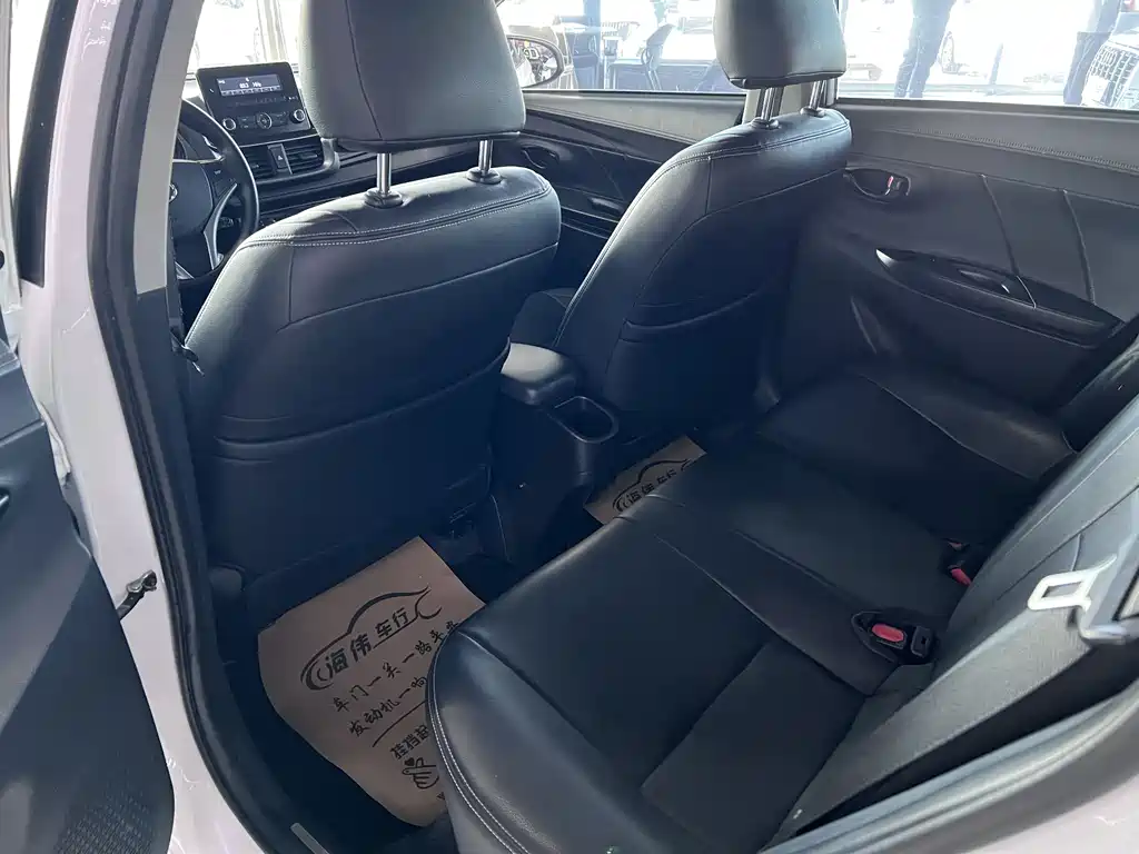 TOYOTA YARIS L ZHIXUAN