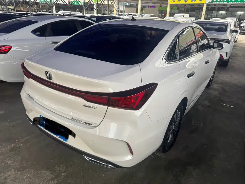 Changan Eado — миниатюра 11