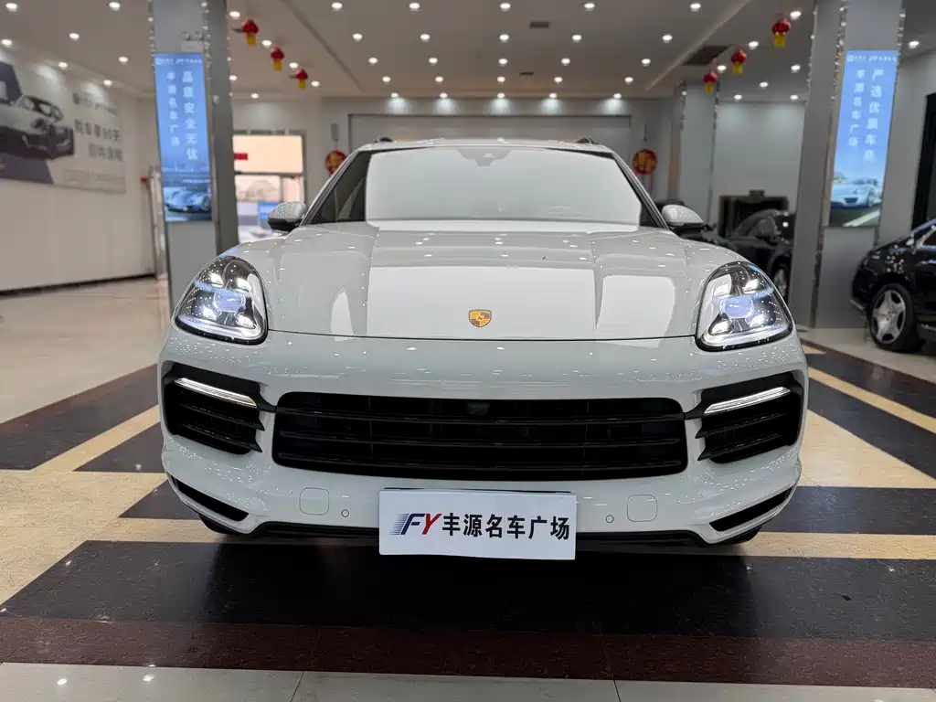 Porsche Cayenne — миниатюра 2