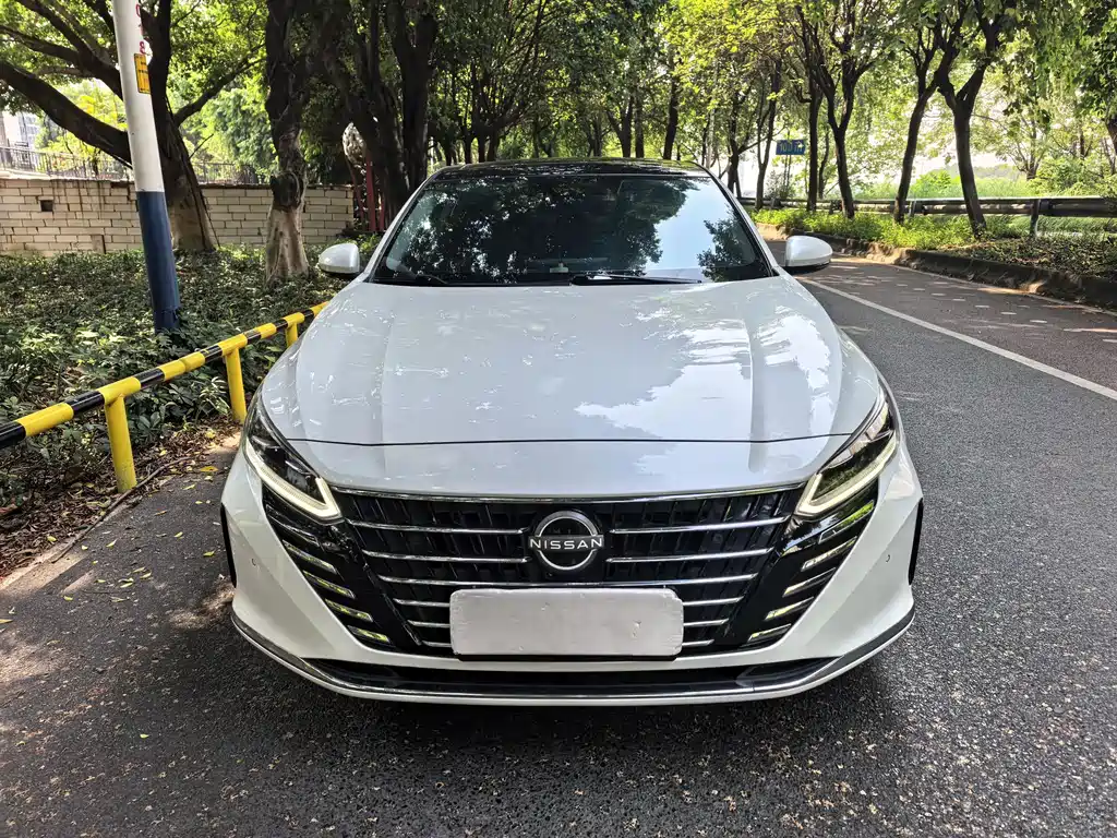 Nissan Teana — миниатюра 2