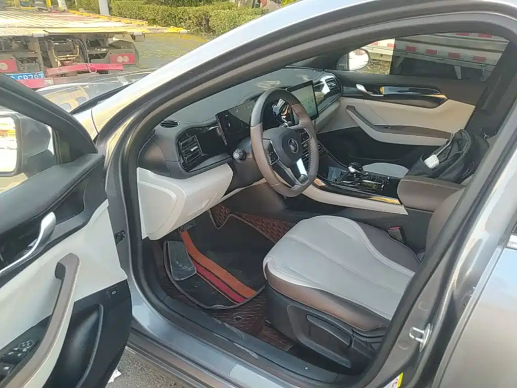 BYD Qin PLUS — миниатюра 16
