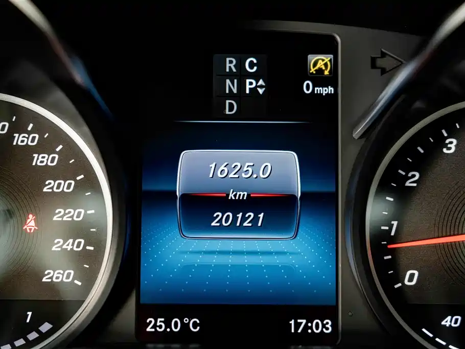 Mercedes-Benz V-Class — миниатюра 10