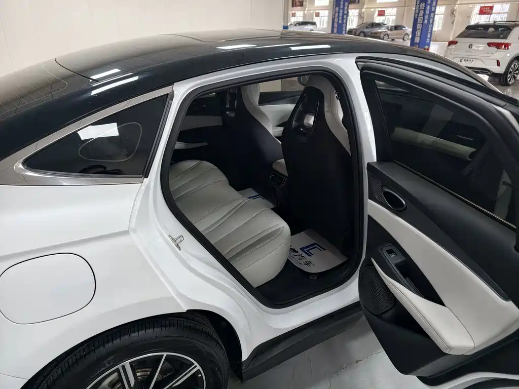 BYD Seal 06 — миниатюра 13