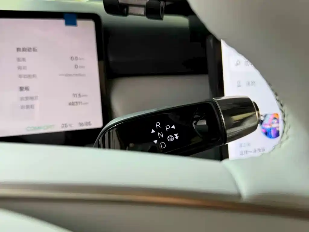 XPeng P7+ — миниатюра 12
