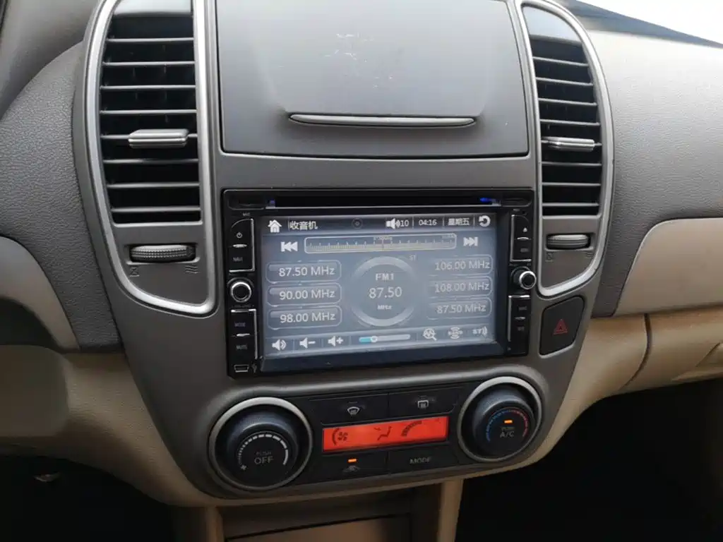 Nissan Sylphy — миниатюра 13