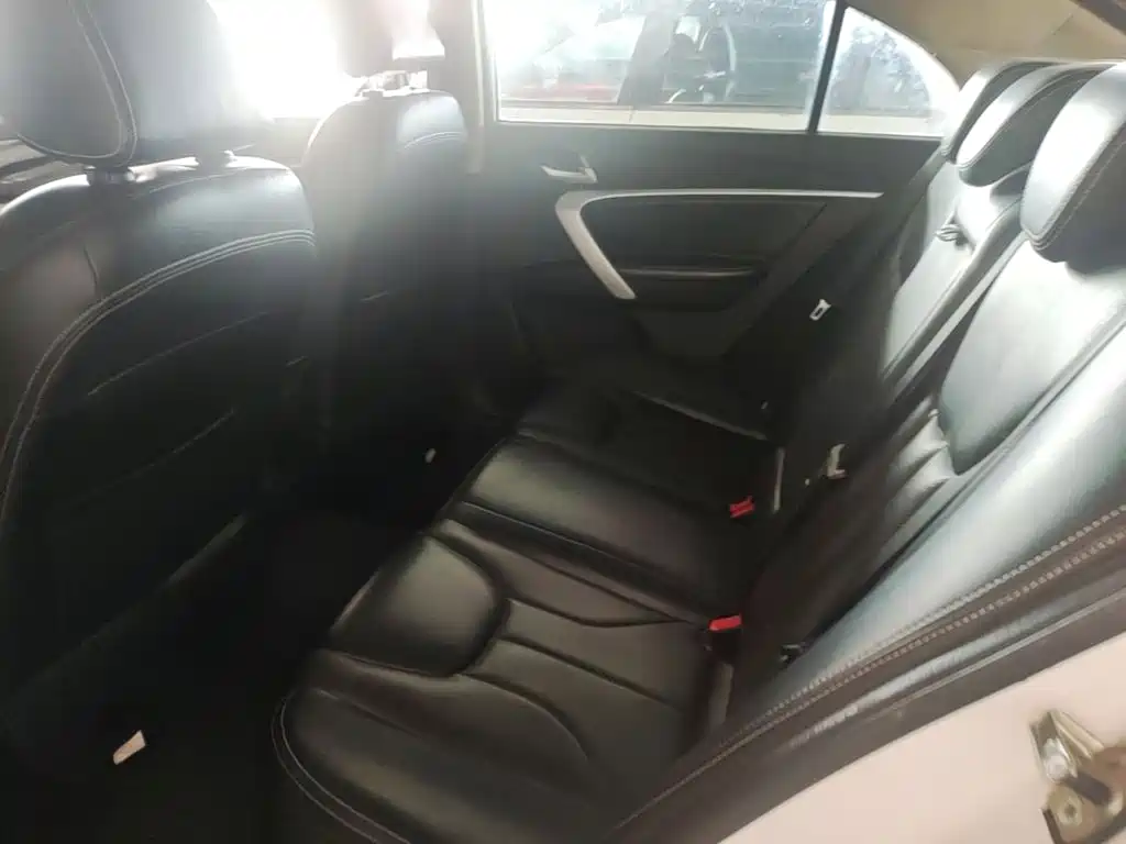 Geely Emgrand — миниатюра 17