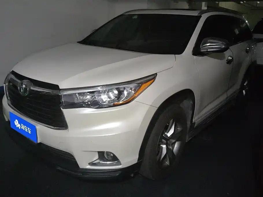 Toyota Highlander 2016
