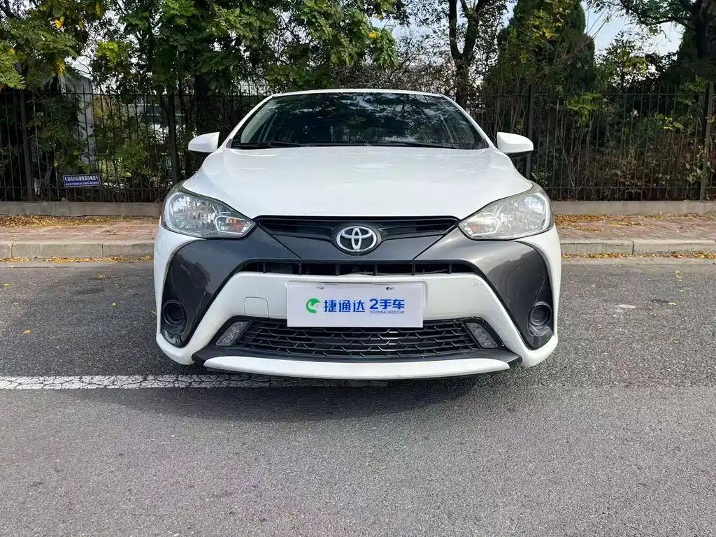 Toyota Yaris L — миниатюра 11
