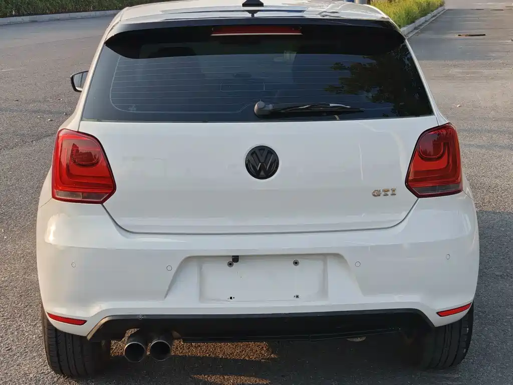 Volkswagen Polo — миниатюра 6